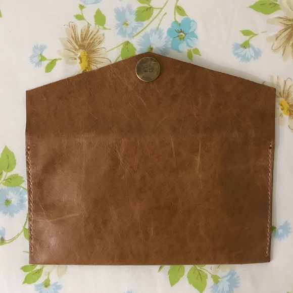 Handmade Genuine Brown Tan Leather 2 - Compartments Wallet - Picture 4 of 5